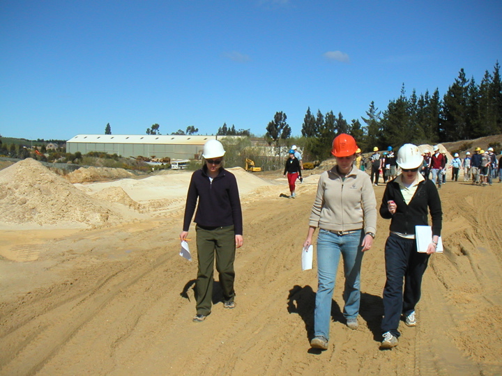 Instead they took us to a big commercial gravel mine to check out sandstones and mudstones (ooh ooh).  But I know *you're* checking out the soooo sexy hard hats.  Ok, so if you were staring at a gray rock face for half an hour, you too would start joking about the hard hats.  The girl with the orange hat is Meagan, who normally goes to Oregon State.  She is my Geo buddy, but apparently she didn't want to look up at the camera.  Or maybe she's just too sexy for her hard-hat.